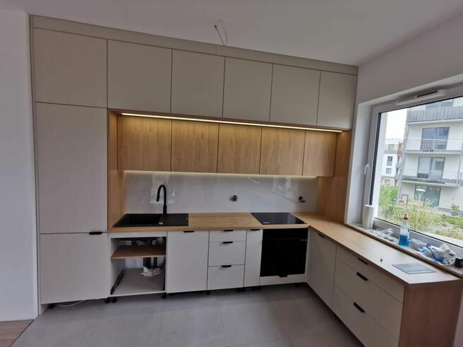 MEBLE NA WYMIAR, kuchnie, szafy, meble łazienkowe