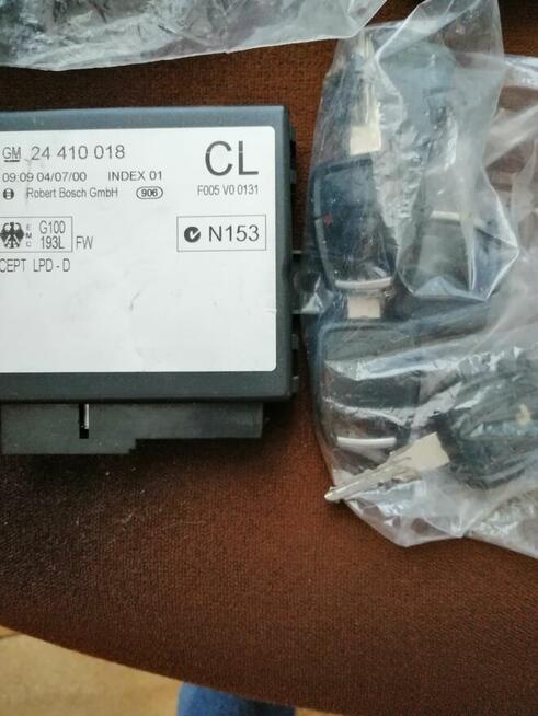 CENTRALKA ZAMKA CENTRALNEGO OPEL