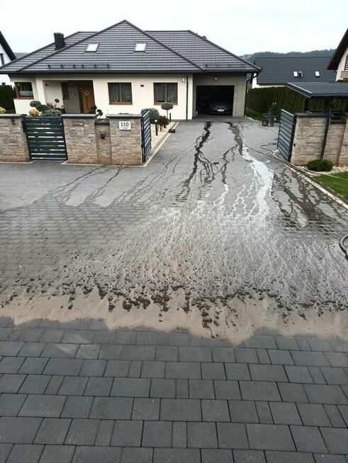 MYCIE KOSTKI BRUKOWEJ, ELEWACJI, DACHÓW