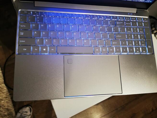 Nowy , dwa dyski 2Win11Home !!! 4K ekran