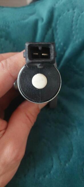 Sprzedam silnik krokowy do Forda