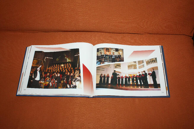 Album Akademia Muzyczna Paderewskiego w Poznaniu