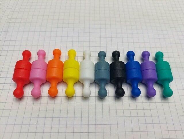 Pionek magnetyczny przycisk na tablice mały różne kolory