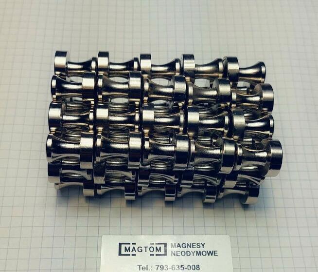 Pionek przycisk metalowy do tablicy gabloty czy na lodówkę