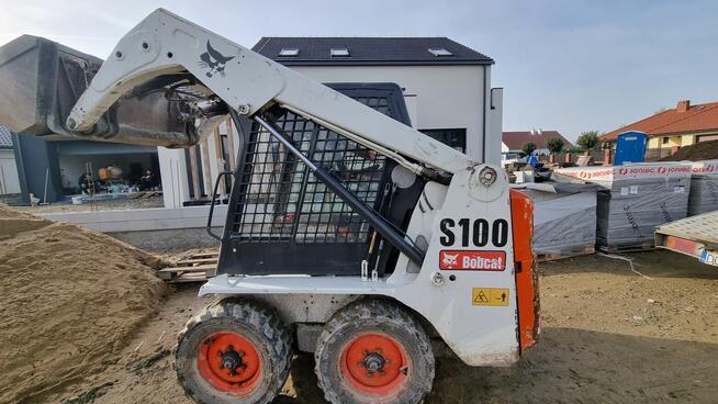 Wynajem miniładowarki BOBCAT Uslugi Ladowarką Wrocław Kąty