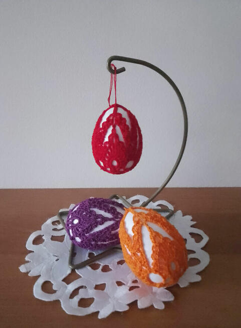 Kolorowe szydełkowe pisanki do zawieszania