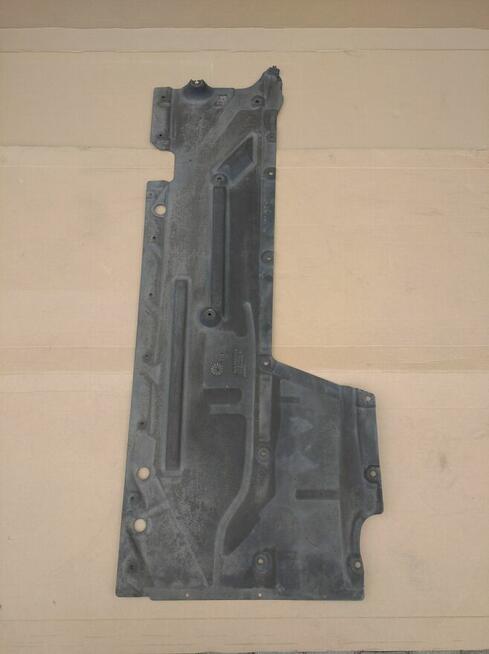 BMW 3 F30 31 LCI Lift Sport Line kratka łezka 7396854 osłona