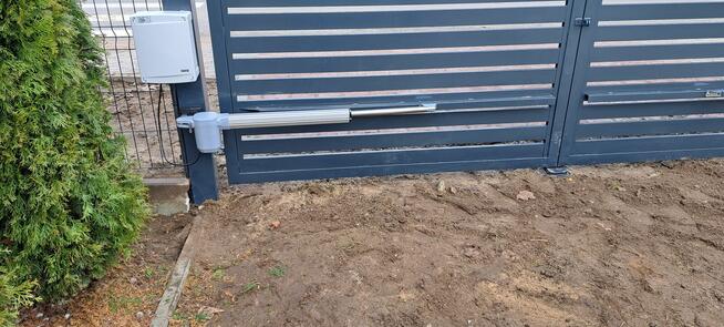 Napęd do bramy przesuwnej