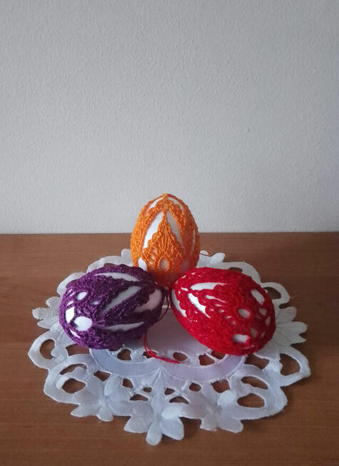 Kolorowe szydełkowe pisanki do zawieszania