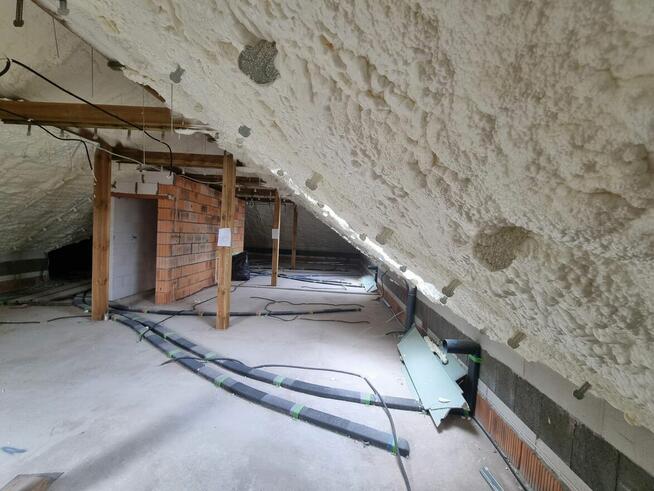 Ocieplenia Pianą Pur Izolacje natryskowe