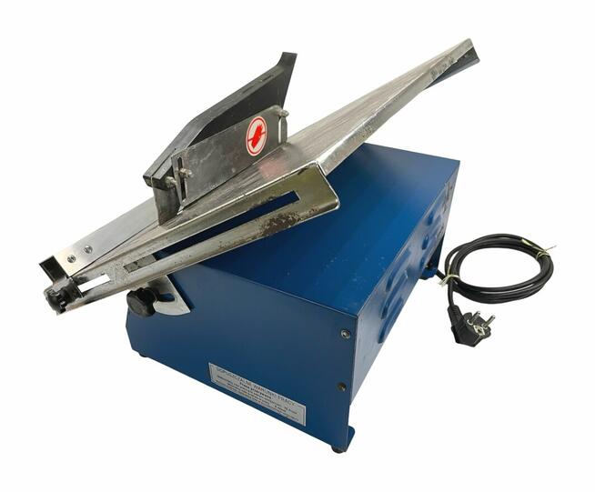 Przecinarka do glazury Dedra DED7701