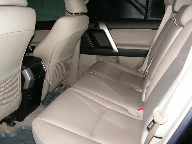 TOYOTA LAND CRUISER 2010 jeden właściciel PRESTIGE