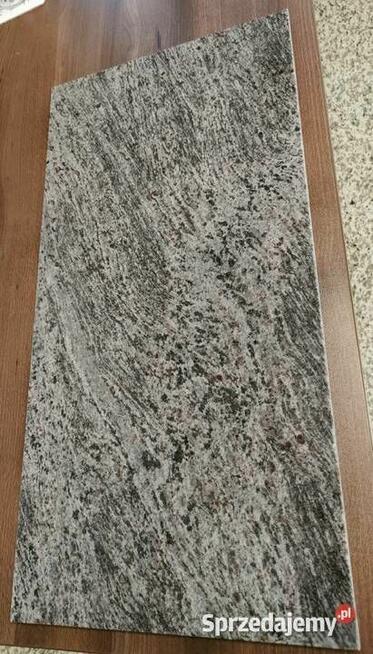 Płytki granitowe VIZAG BLUE / ORION 61x30,5x1 poler