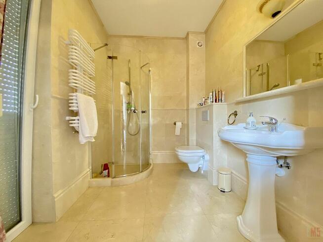 Dom Warszawa Bielany (Młociny), Dankowicka