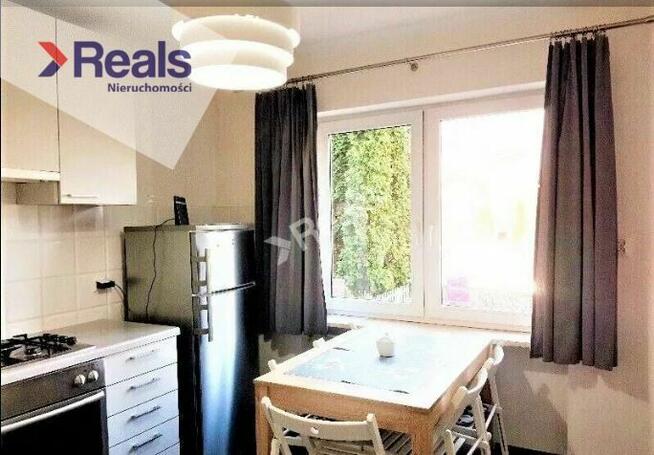 Hostel, dwa budynki, 17 pokoi, całość wynajęta