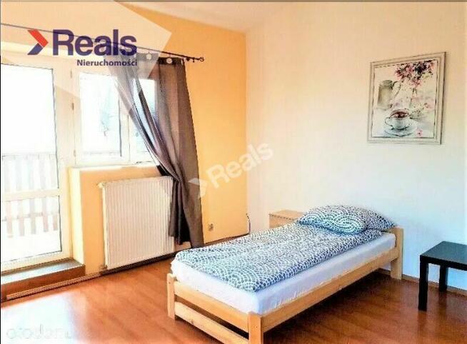 Hostel, dwa budynki, 17 pokoi, całość wynajęta