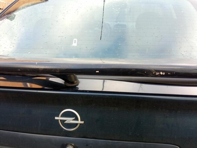 Spojler lotka tylnej klapy bagażnika opel astra g hachback