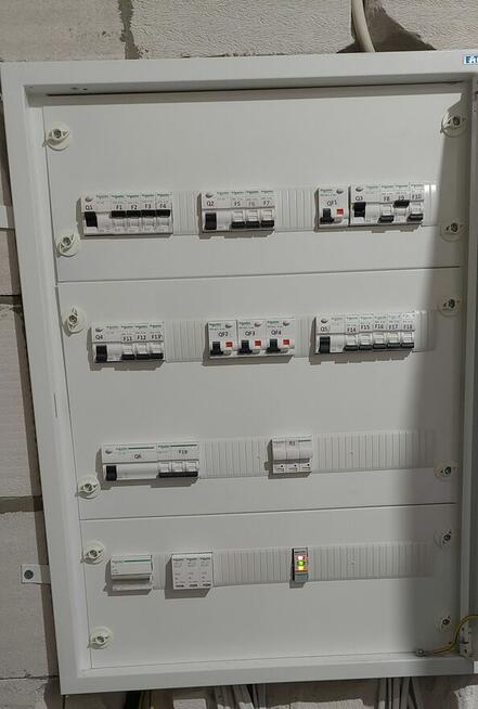 Montaż instalacji elektrycznej, Elektryk, projekt,