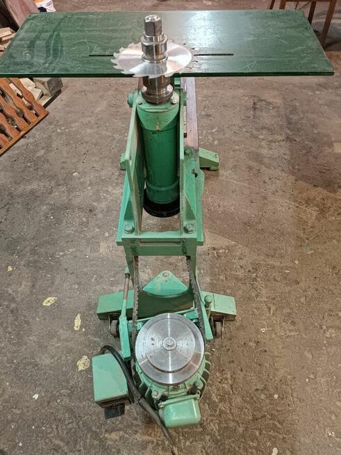 Maszyna wielofunkcyjna do obróbki drewna