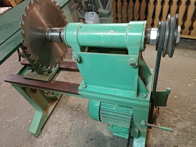 Maszyna wielofunkcyjna do obróbki drewna