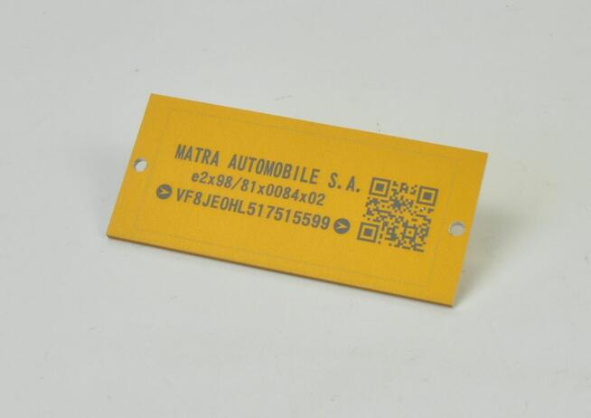 Tabliczka znamionowa z otworami 80x35x2mm aluminium