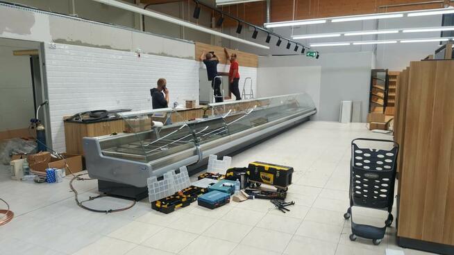 Meble regały chłodnie szafy mroźnie wyposażenie do sklepu