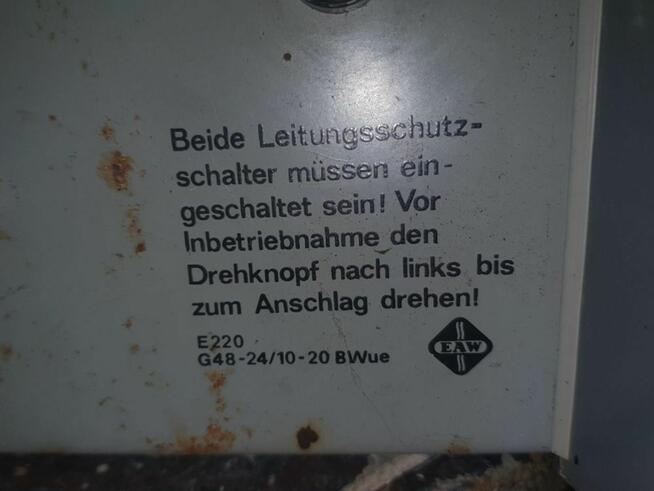 Prostownik do ładowania akumulatorów na miedzi, produkcji DDR