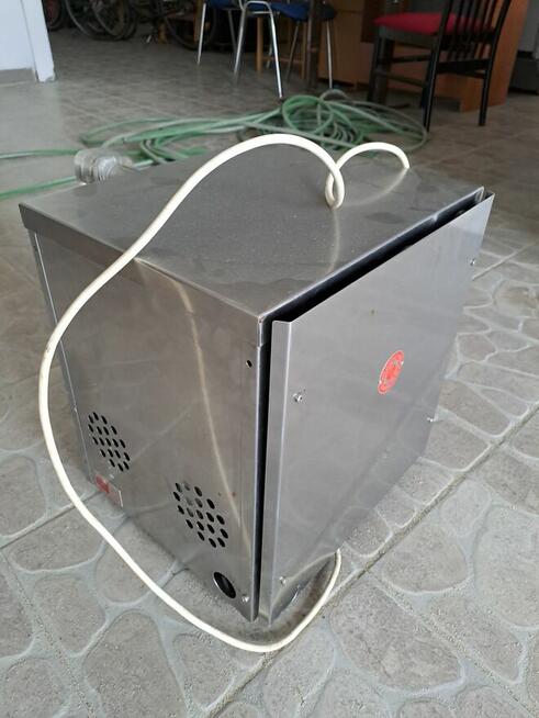 Automat do bitej śmietany niemieckiej prod. Fortuna.