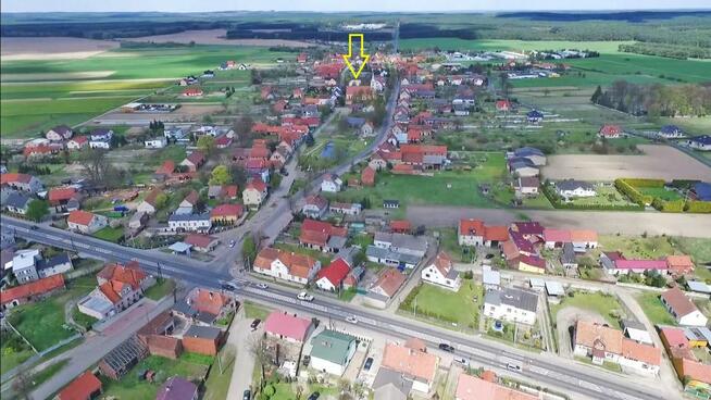 Piękna regularna działka nad stawem 1001m Niedoradz