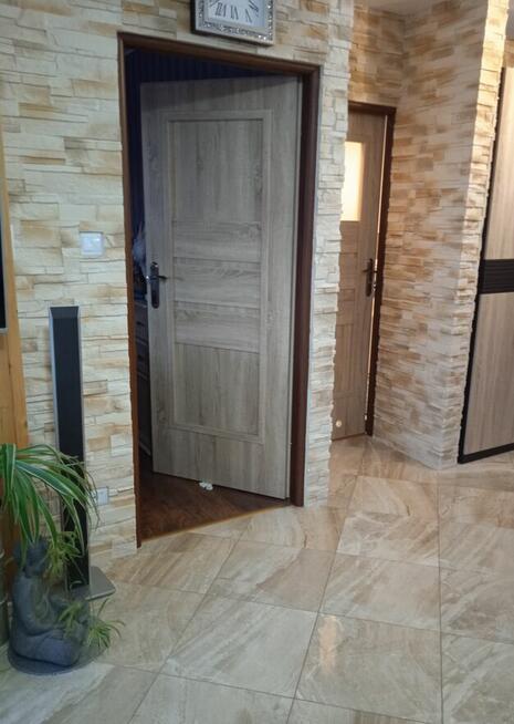 Sprzedam przestronne mieszkanie