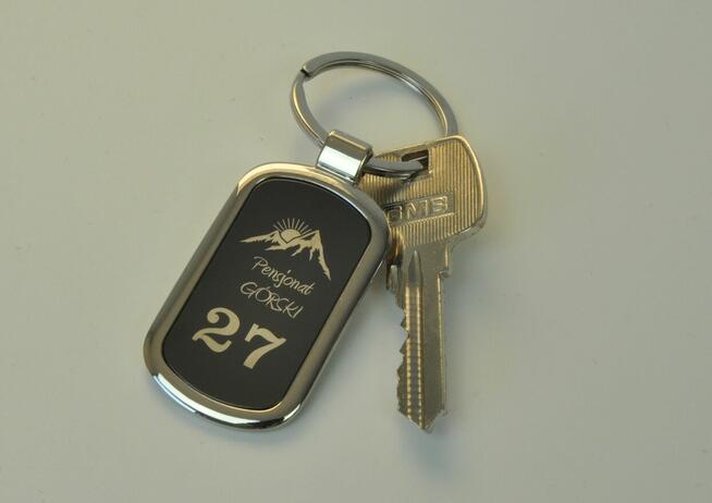Breloki, numerki do pensjonatu z własnym grawerem 10szt.