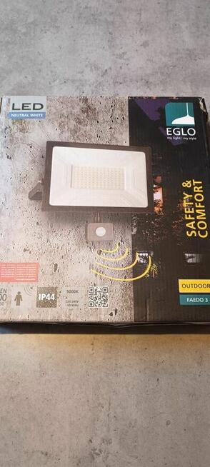 Lampa ścienna LED