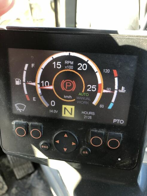 Multihog MX 100 Traktor miejski z zaczepem przednim mx100