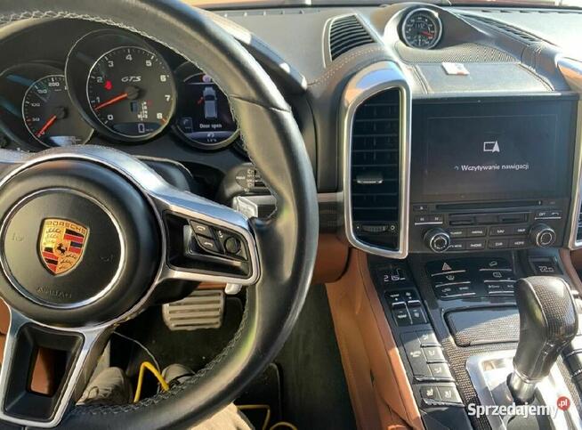 Porsche Cayenne Bezprzewodowy Apple CarPlay i Android Auto