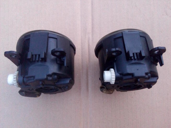 Halogen lewy prawy Peugeot 207 307 607 Citroen C4 I C5 I C6