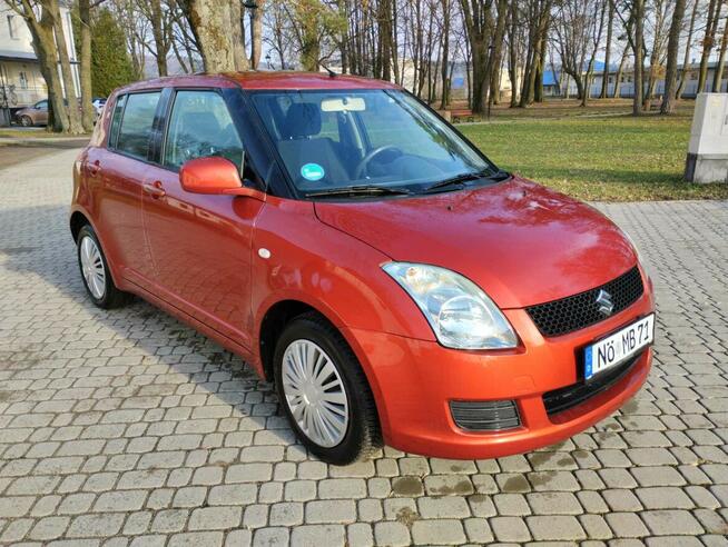 Suzuki Swift 1.3 benzyna 2009 r.