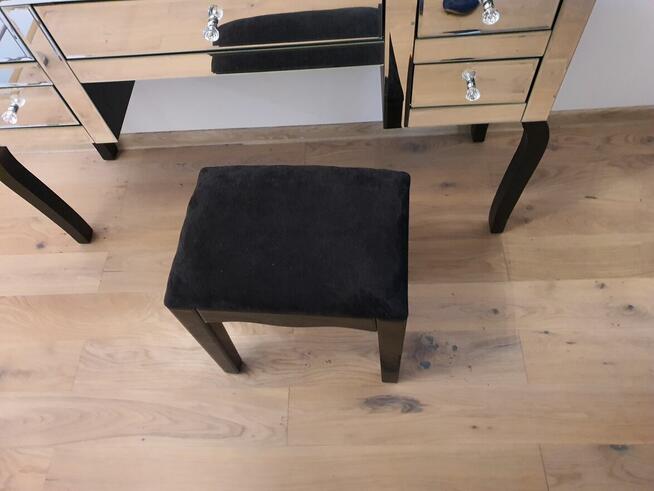 toaletka stoliki nocne lustro glamour lustrzane