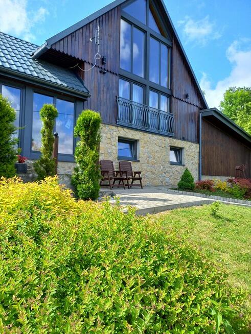 DOMEK APARTAMENT NA SZCZYCIE GÓRY