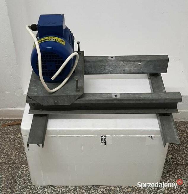 Polecam 2 Silniki 230/400V 1,1 kw i 0,9 kw z Kompresorem