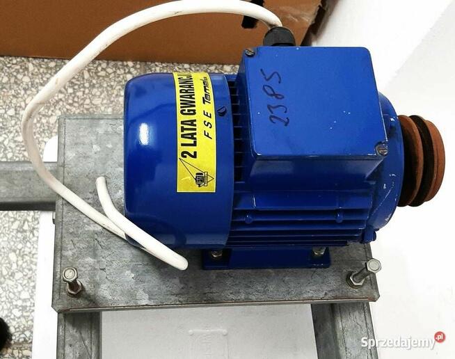 Polecam 2 Silniki 230/400V 1,1 kw i 0,9 kw z Kompresorem