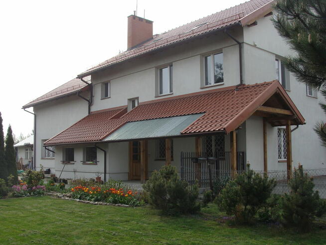 Piętrowy dom ,warsztat - sprzedam INWESTYCJA np.zajazd, motel