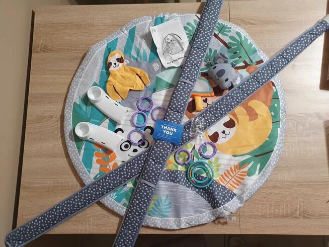 Mata Edukacyjna Z Pianinkiem Kick & Play Piano Gym