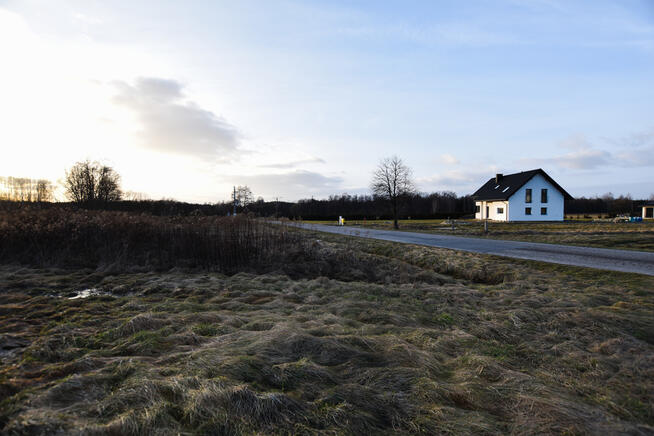 Działki z warunkami zabudowy Przewrotne