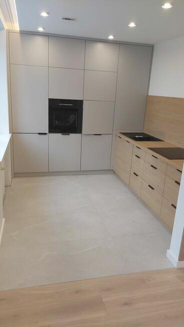 Meble na wymiar 697837126