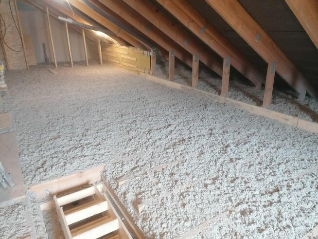 Docieplenia Celulozą Naprawa poddasza po kunach TERMOWOZJA