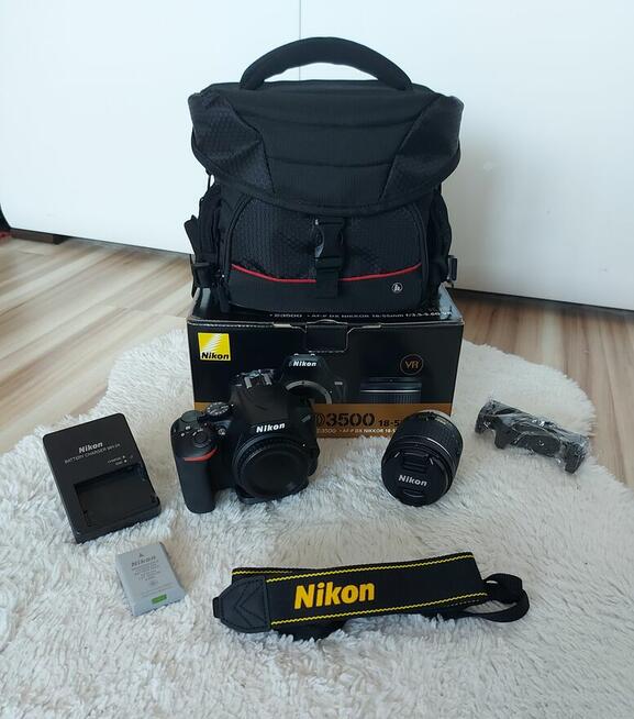 Lustrzanka Nikon D3500 + obiektyw AF-P DX 18-55mm vr