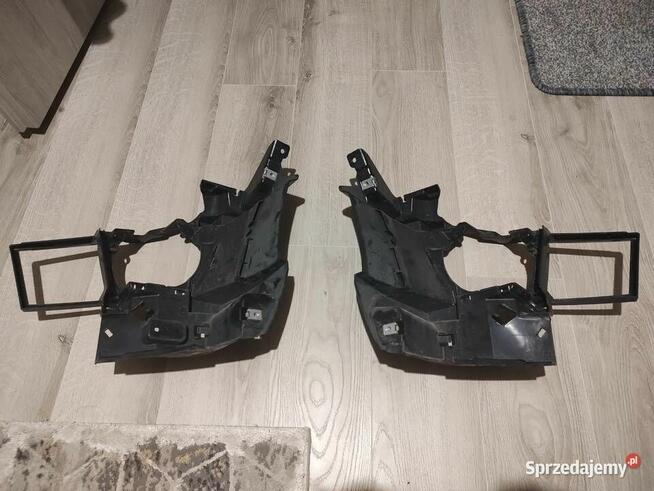 Mocowanie Ślizg Zderzaka Przedniego BMW F22