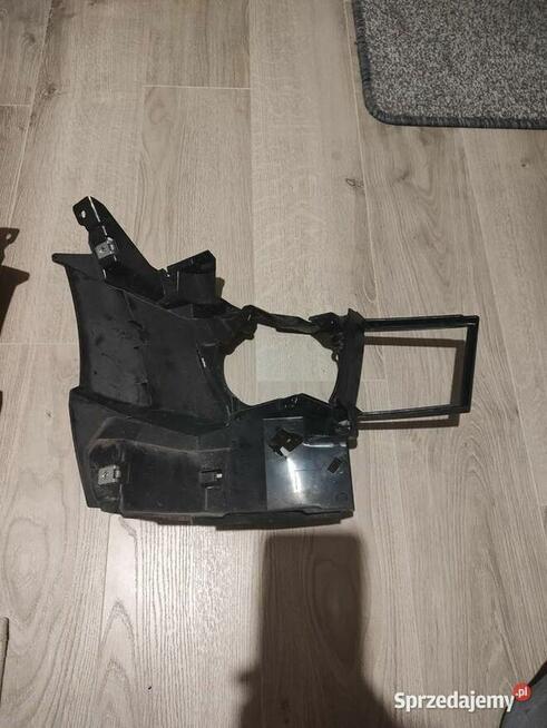 Mocowanie Ślizg Zderzaka Przedniego BMW F22