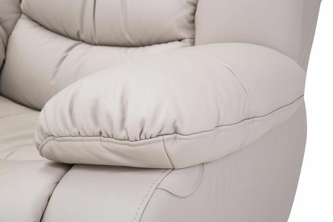 Absolutnie rewelacyjny Regis II