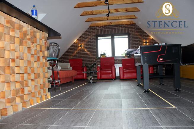 Dom Leśniewo gm. Puck